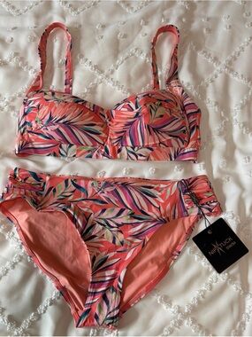 NWT Nip Tuck Multi Fit Cup Bikini Swimsuit Two Piece Size 8 Pink Palms